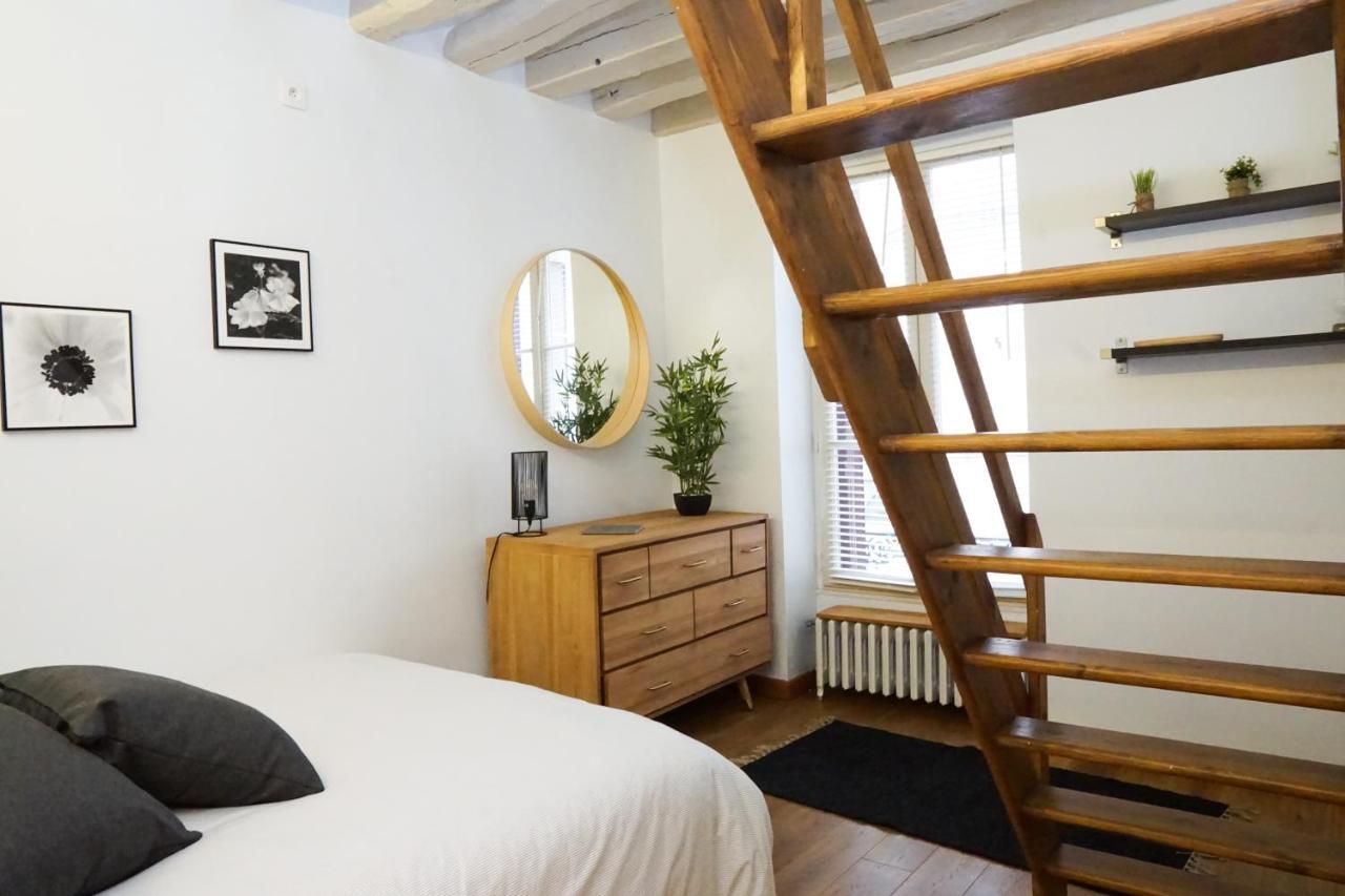 Exigehome-Ici Habita Voltaire Maison En Plein Centre Ville Saint-Germain-en-Laye ภายนอก รูปภาพ